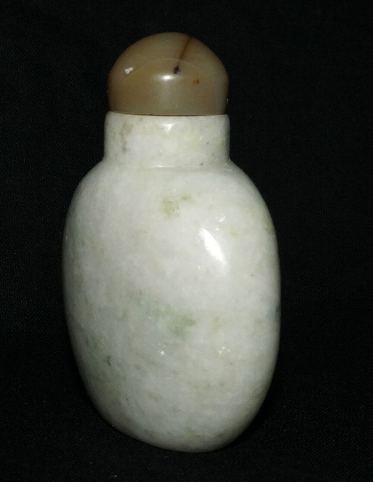 Vintage Chinese White & Green Jadeite Jade Snuff Bottle w. Agate Stop (LeS) G11