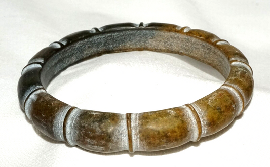 Vintage Chinese Steatite Carved Bangle Bracelet (InS)#L3