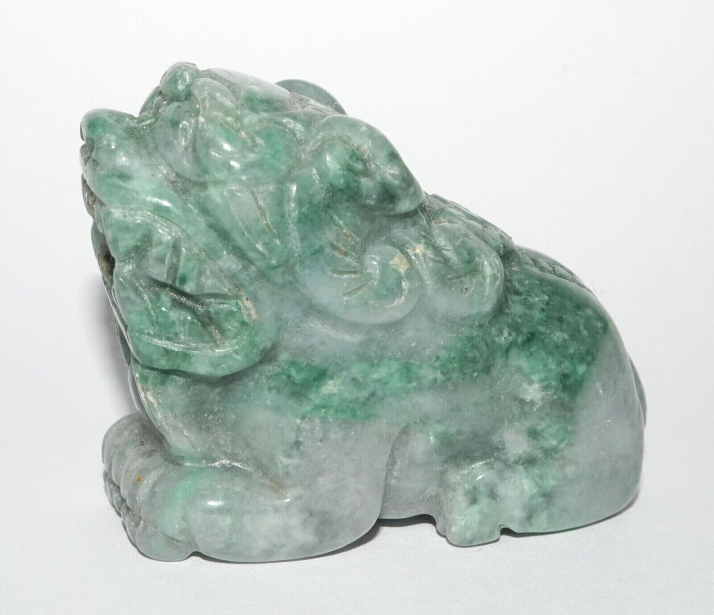 Vintage Chinese Jadeite Jade Carved Snuff Bottle w. Resting Foo Dog (LeS) G12