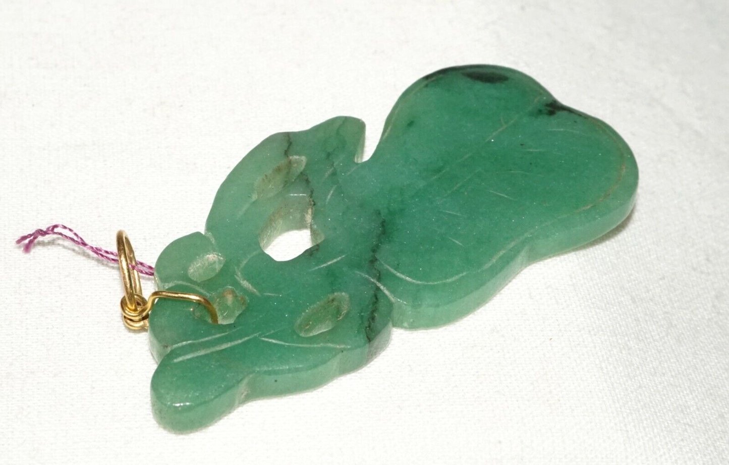 Vintage Chinese Green Jade Leaf Motif Pendant w. 14k Y. Gold Bail (LeS)L20