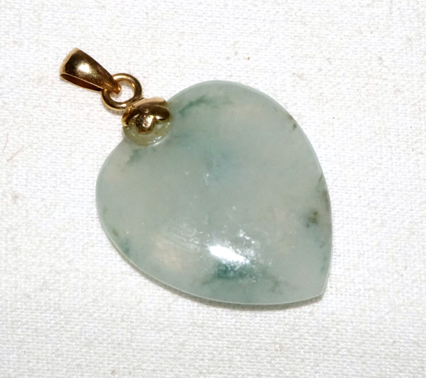 Vintage Chinese 14k Yellow Gold Translucent Jadeite Jade Heart Pendant (InS)L6