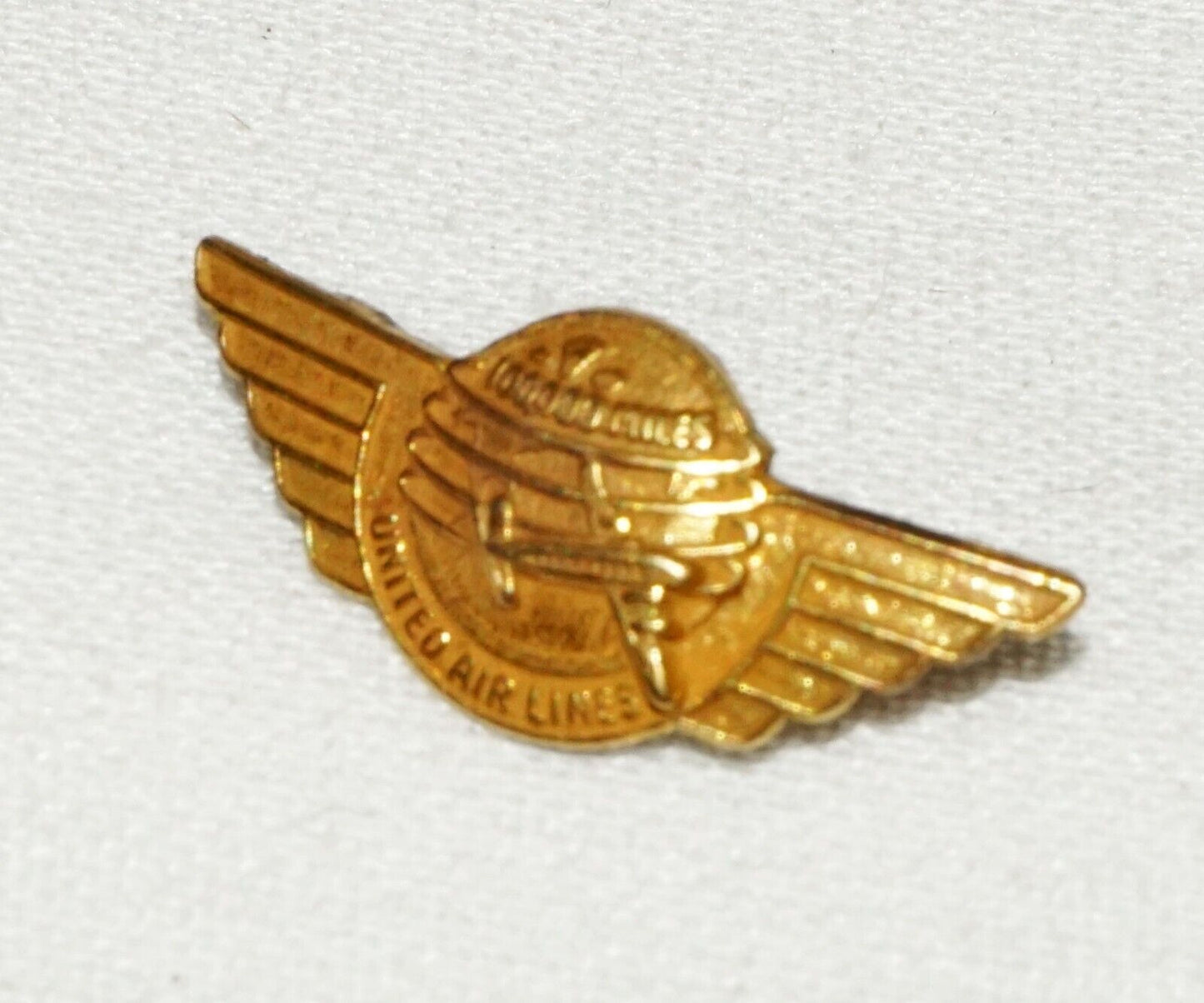 Vintage US 10K Gold Plated 100,000 Mile Pin from United Airlines (ChR)