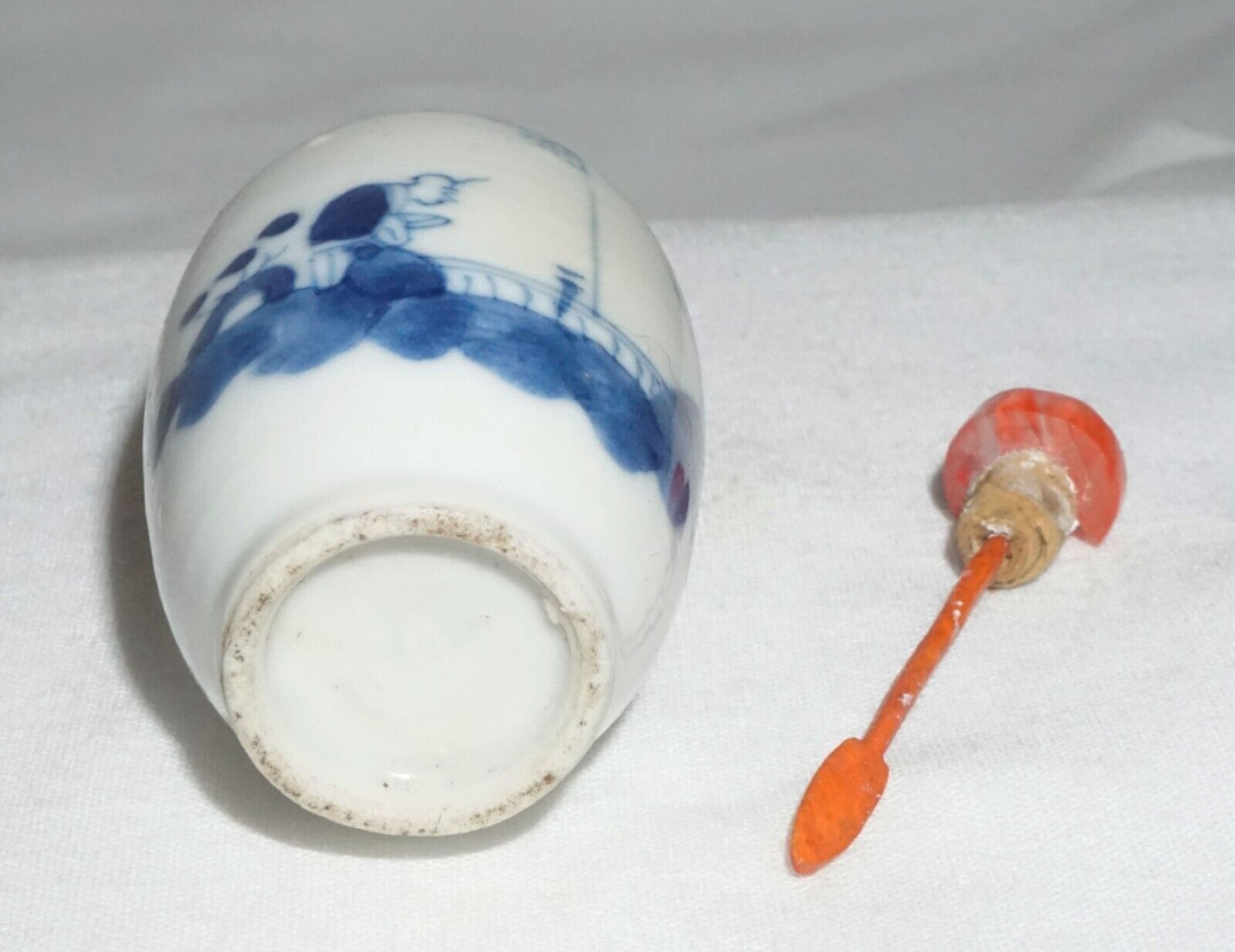 Vintage Chinese B&W Porcelain Snuff Bottle w. Figure in Landscape Motif (LLA)