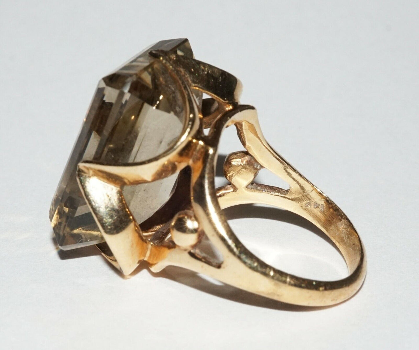 Vintage 14k Yellow Gold Ring Sz.6 w. Emerald cut Smoky Quartz (NaD)#1b