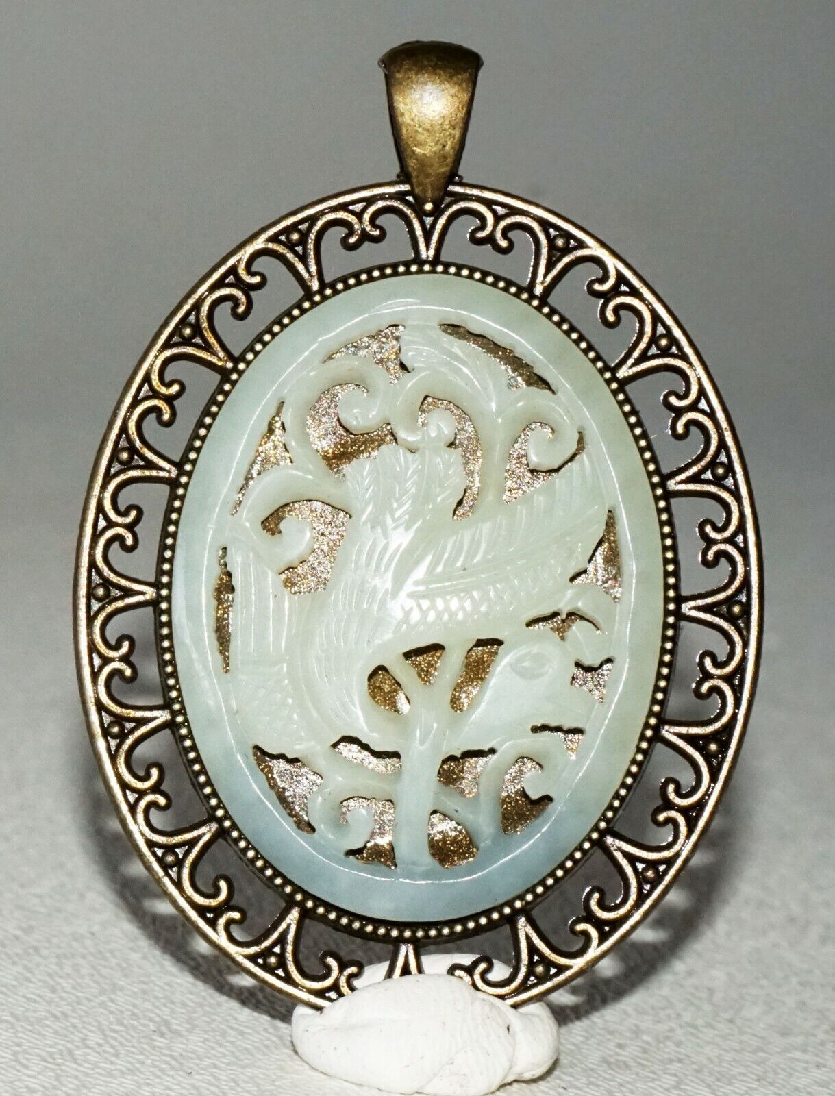 20C Chinese Pierced Oval Pendant set w. Pierced Jade Plaque Phoenix Motif (***)