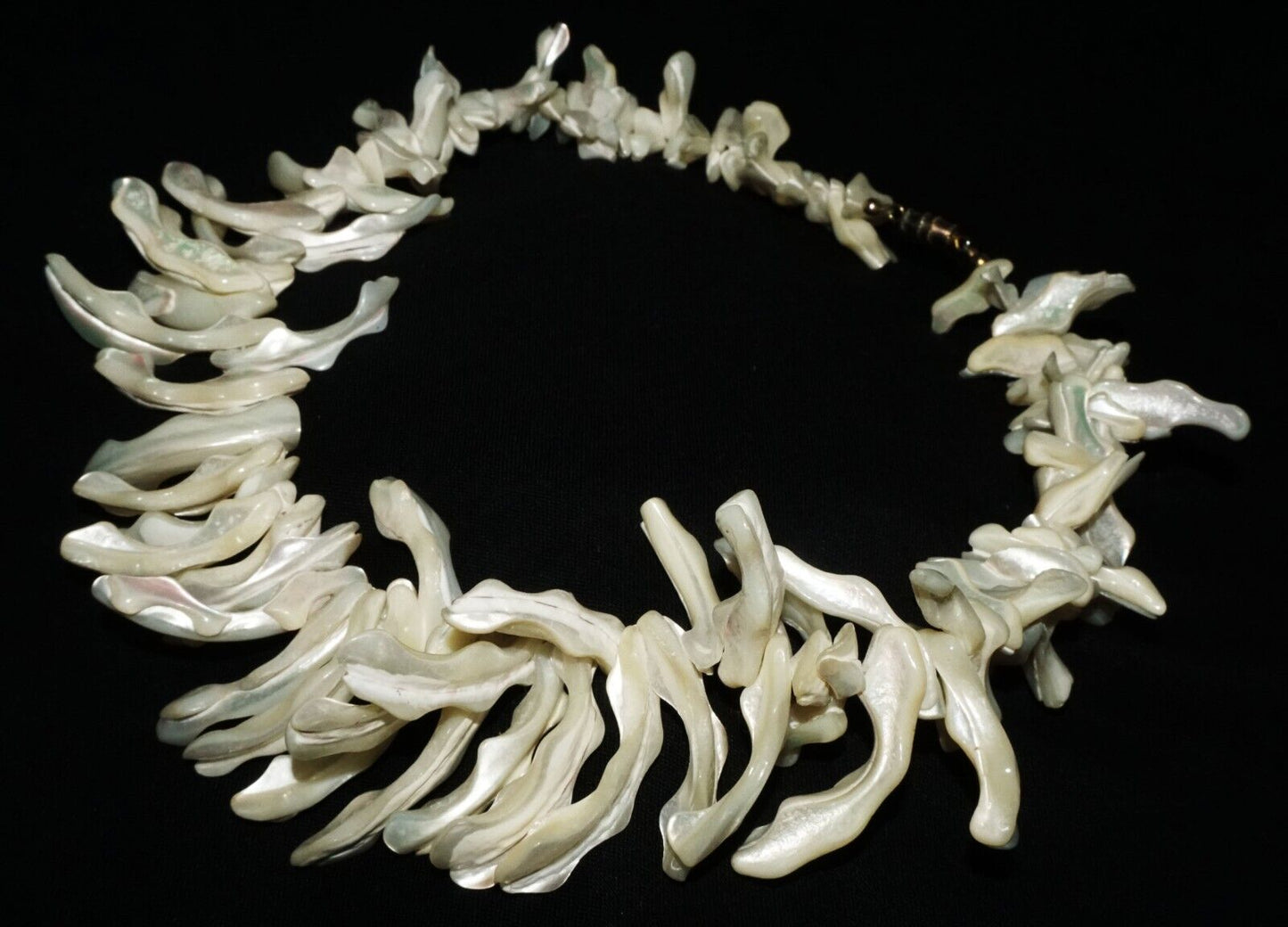 Vintage Chopped Shell or Mother of Pearl Abstract Bead Necklace w. Clasp (ShI)