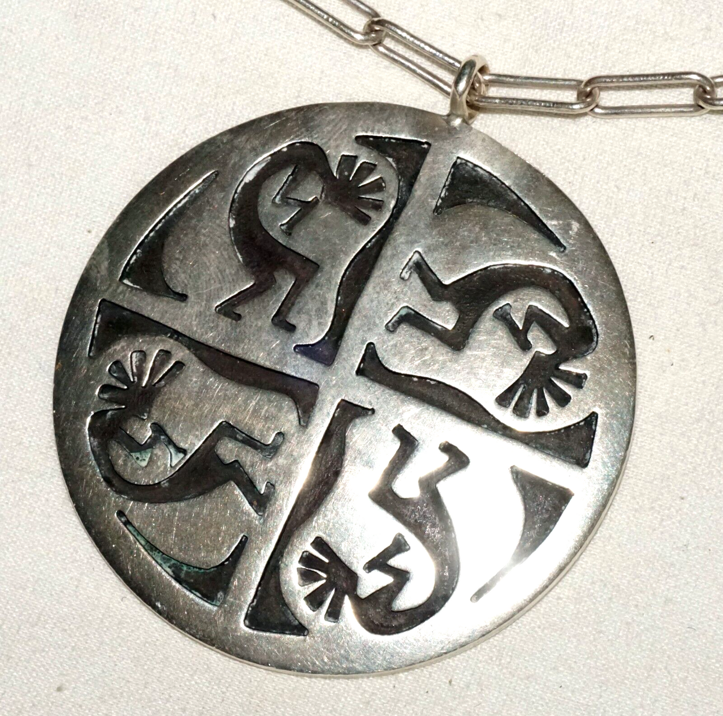 Vtg. S.W. US Sterling Silver Necklace & Pendant Kokopelli & Man in Maze (BeM)