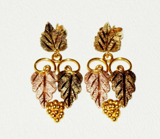 Vintage US 10K Multi Tone Gold Grape & Leaf Motif Stud w. Dangle Accent(SaR) #74