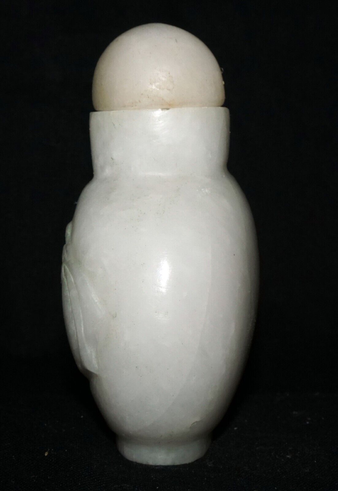 Vintage Chinese White Jadeite Jade Carved Snuff Bottle w Goldfish Motif(LeS) G11