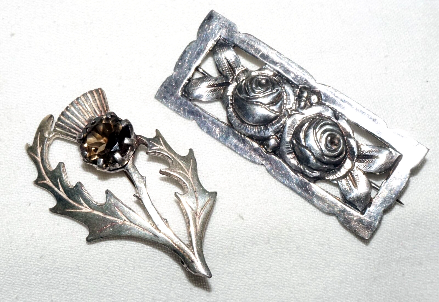 2Pc Vintage US/Scotland Sterling Silver Thistle & Quartz & Rose Brooch (KoS) L10