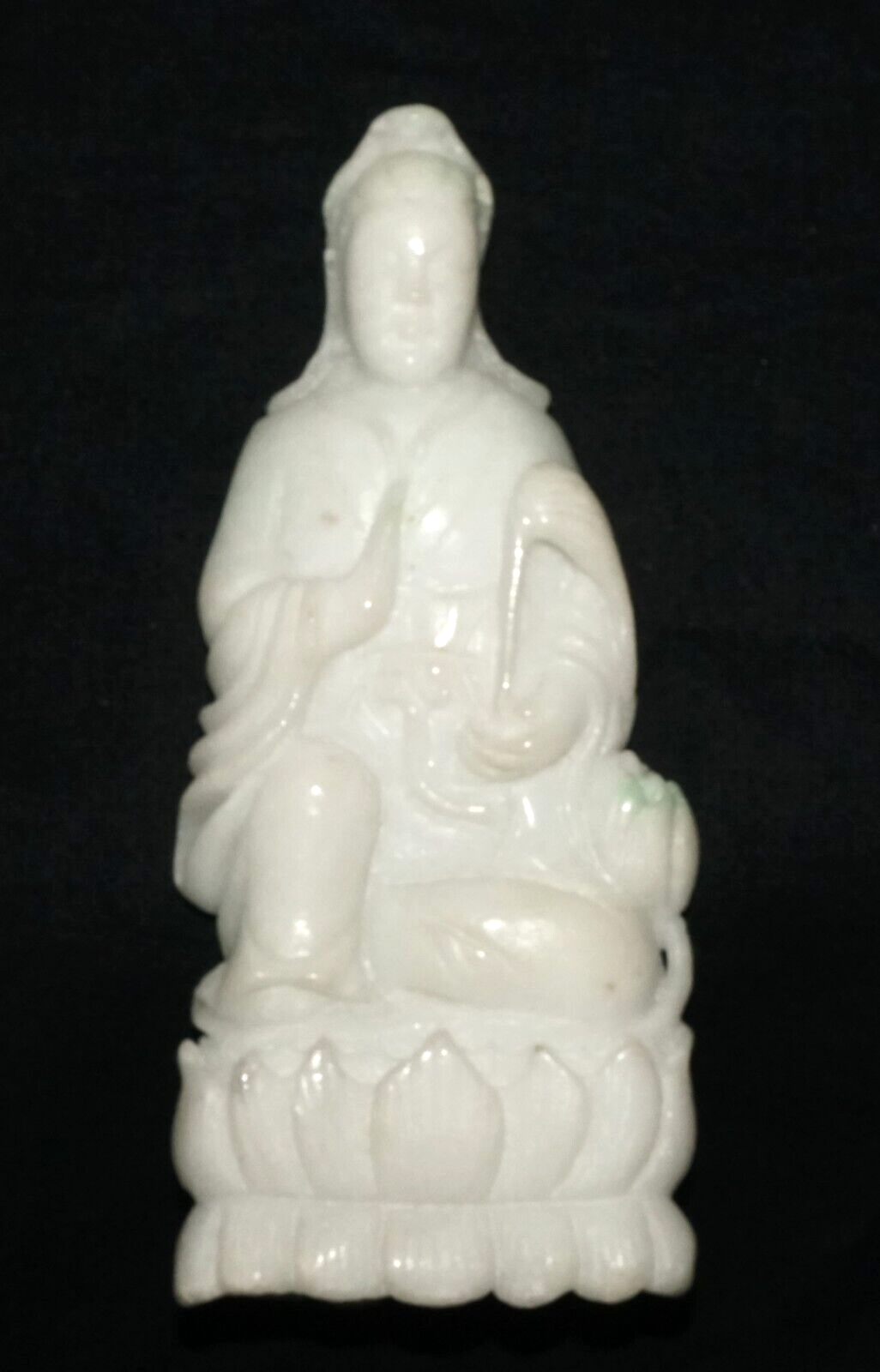 Vintage Chinese White Jadeite Jade Kwan Yin on a Lotus Base (Les)L21