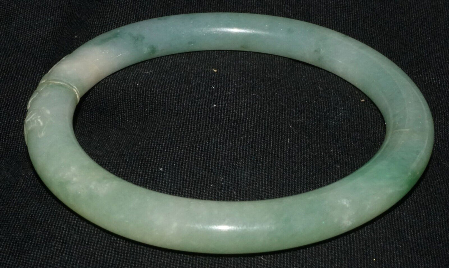 Vintage Chinese Mottled Green Jadeite Jade Flower Motif Bangle Bracelet (LeS)B62