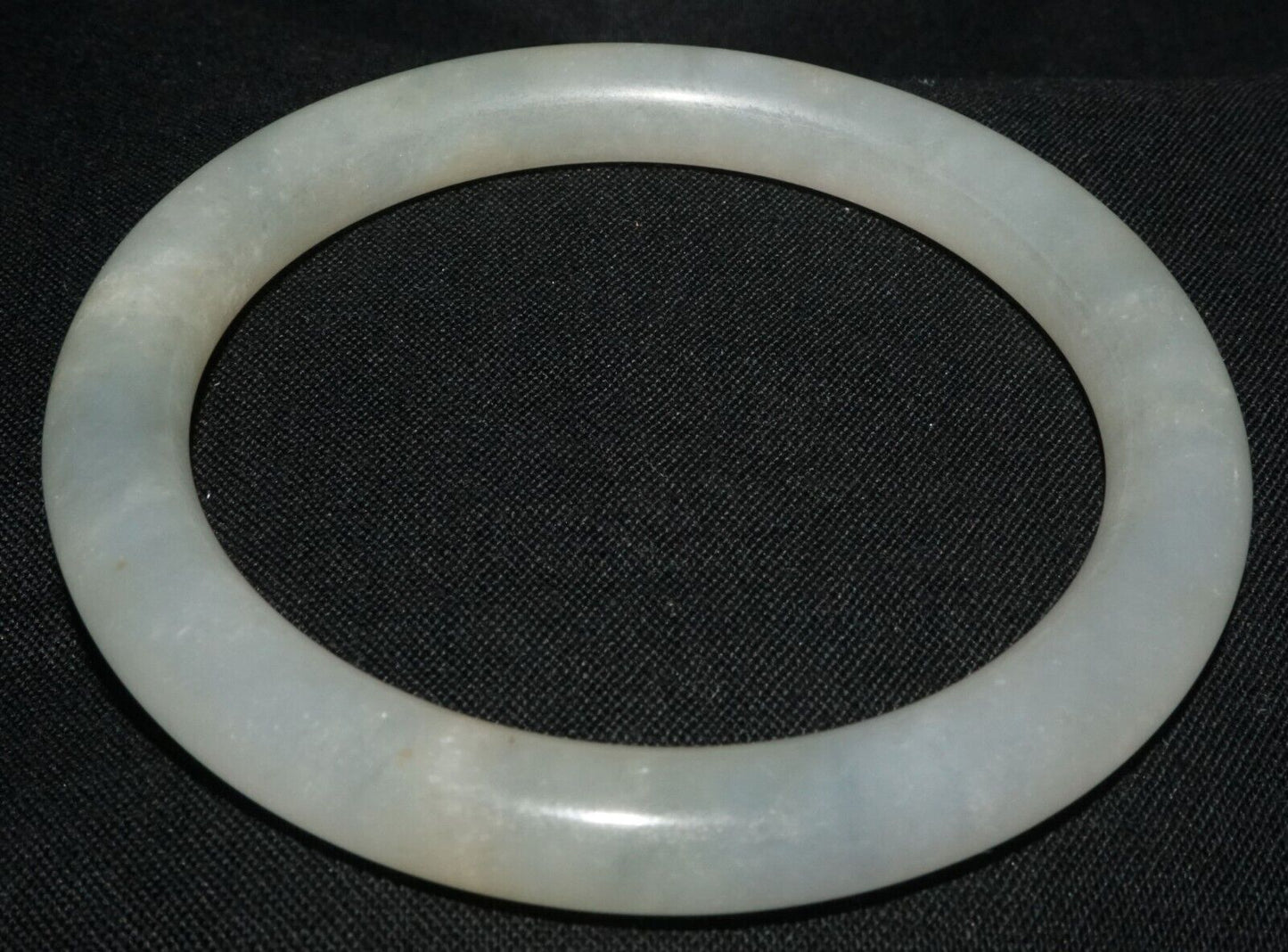 Vintage Chinese Gray Green Off White Jadeite Jade Bangle Bracelet (LeS) B40