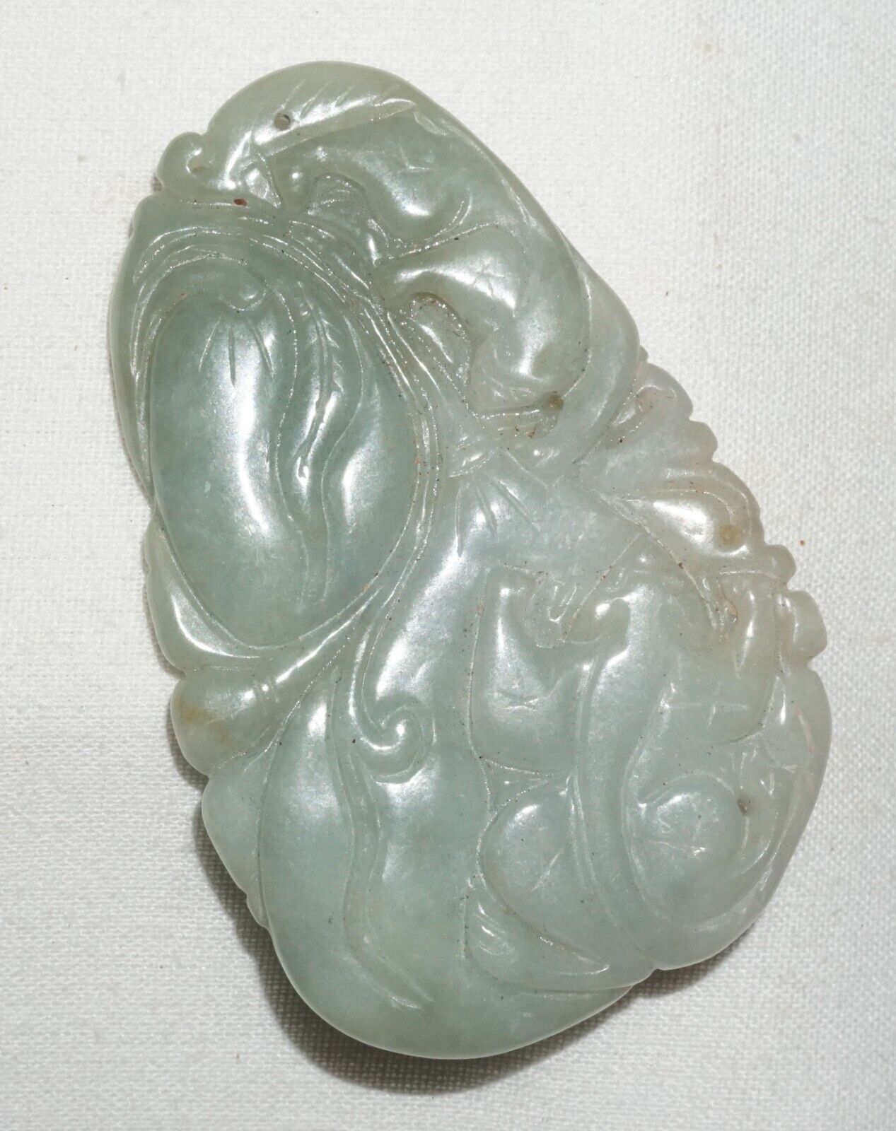 Vintage Chinese Well Carved Jadeite Jade Pendant Peach Feline & Toad Motif (***)