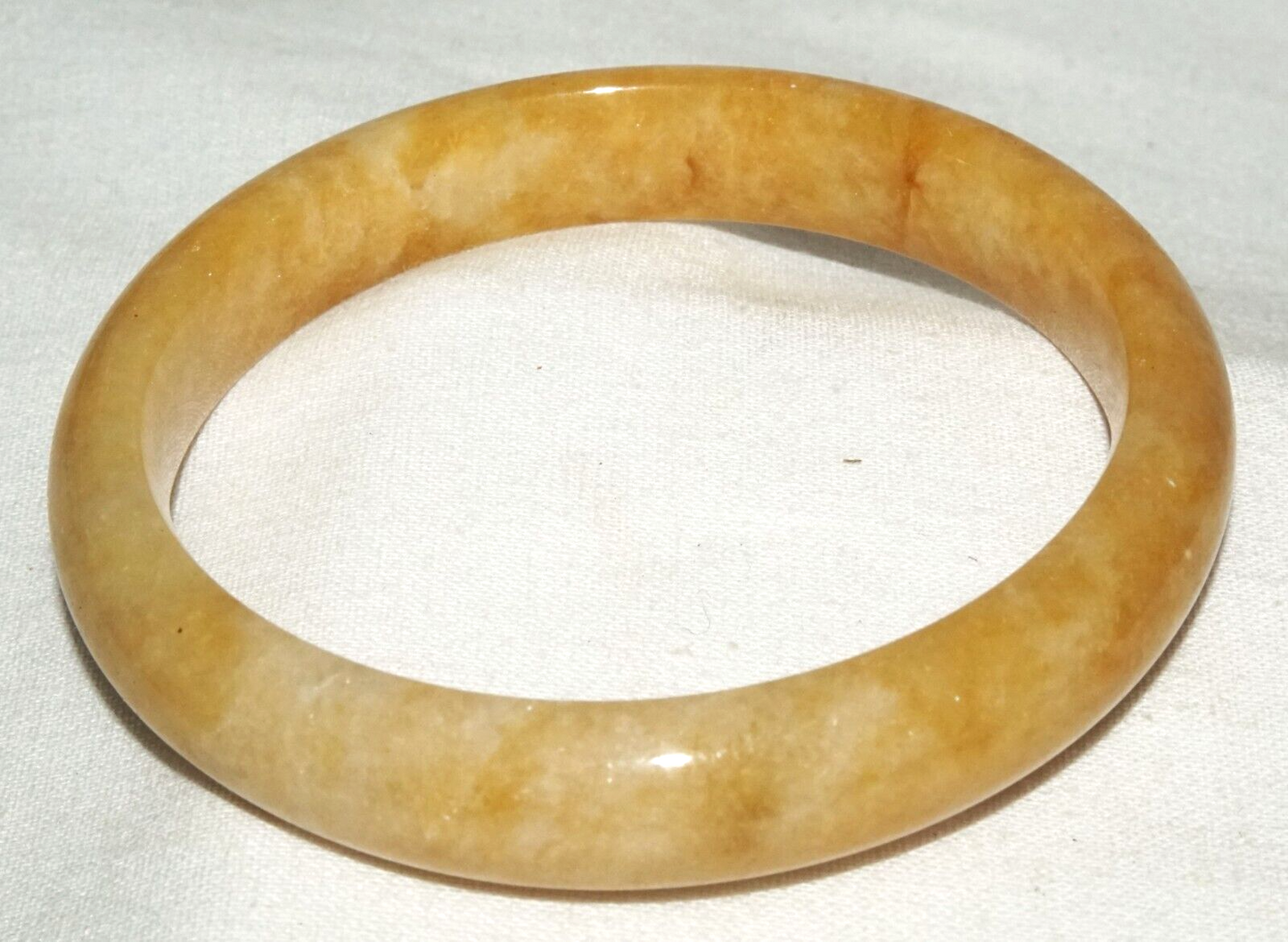 Vintage Chinese Attractive Yellow Jade Bangle Bracelet (InS)#L3