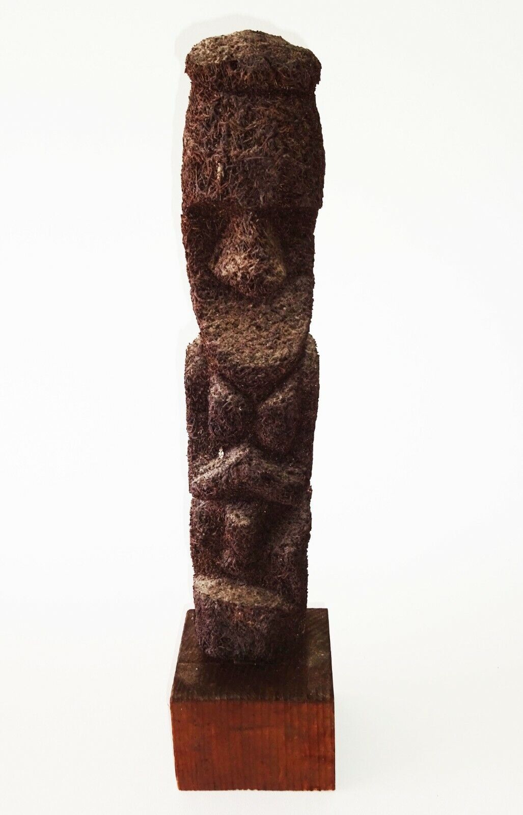 Pacific Vanuatu Tree Fern Carved Tiki Moai Female Figure on Stand (ScD)